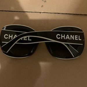 Chanel logo sunglasses. Spring 2021 edition. Black and white